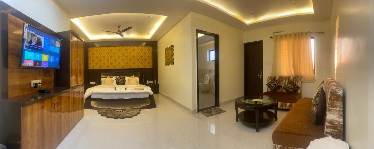 Hotel Golden Bliss 博帕尔 外观 照片